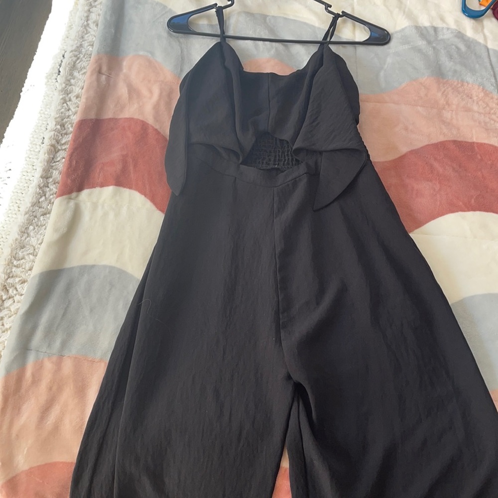 Spaghetti strap romper with hole in stomach
